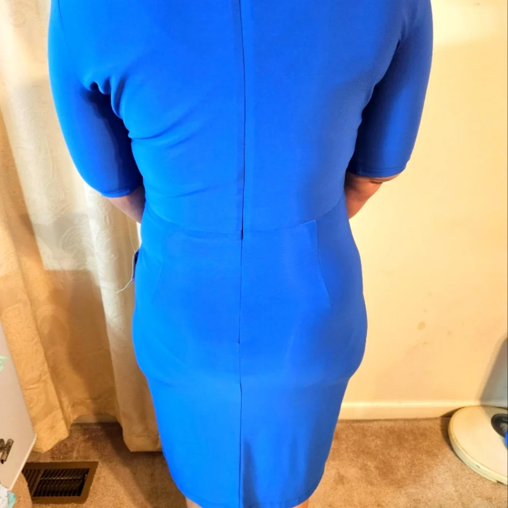 Dress - Picture 2 of 3